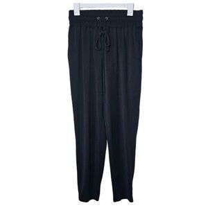 Fabletics Women’s Black Jogger Pants Size Medium